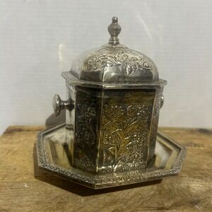 Vintage Silver‎ Plated Sugar or tea Caster with Lid & Tray, Floral Embossed